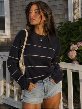 Wishlist Classic Navy Striped Soft Knit Sweater Oversized Pullover | Size-Medium